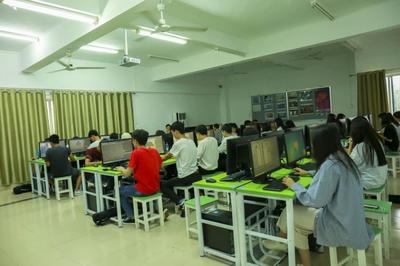 专业设置 电子产品研发——塑造未来科技创新的核心力量